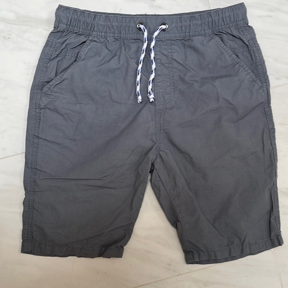 Like new M&S boys shorts size 12-13